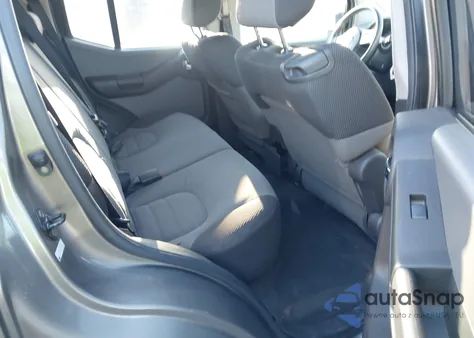 2005 Nissan Xterra S from USA, damaged, VIN 5N1AN08U35C640184